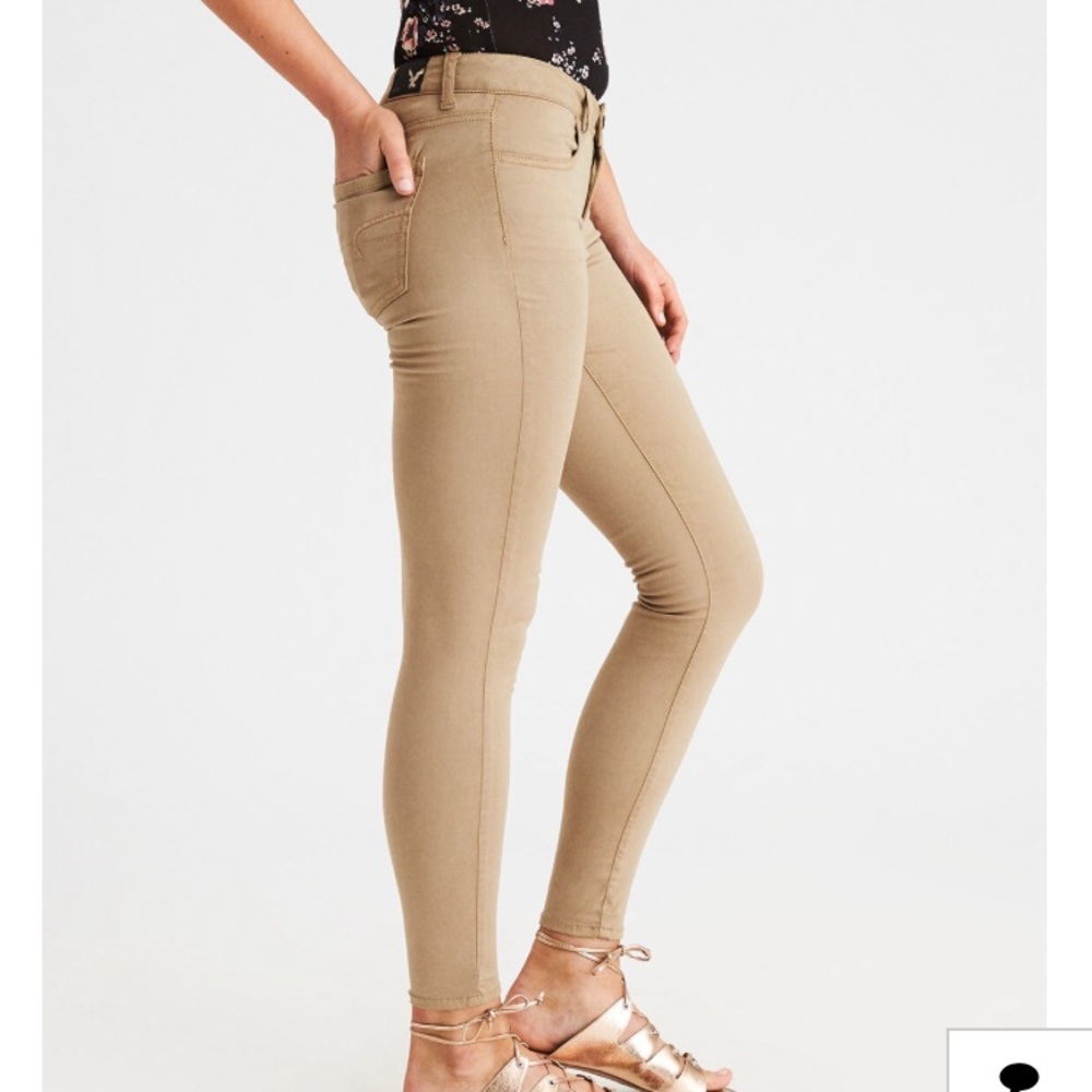 American Eagle Khaki Jeggings